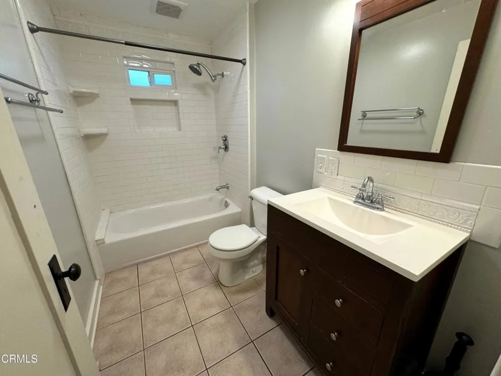 916 Poli Street Ventura, CA 93001