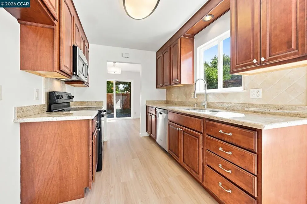 6861 Brighton Drive Dublin, CA 94568