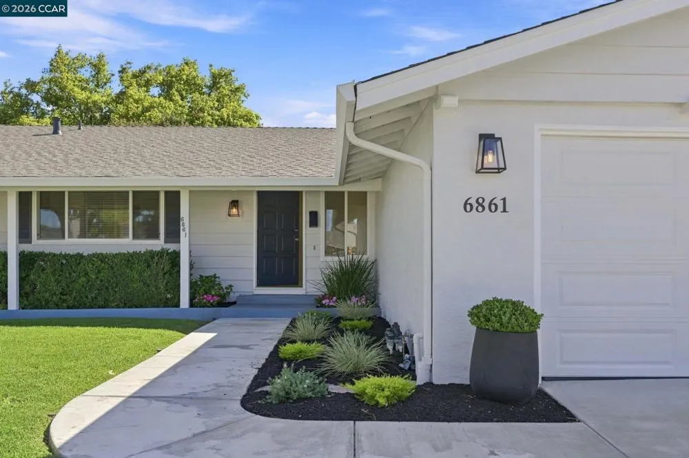 6861 Brighton Drive Dublin, CA 94568