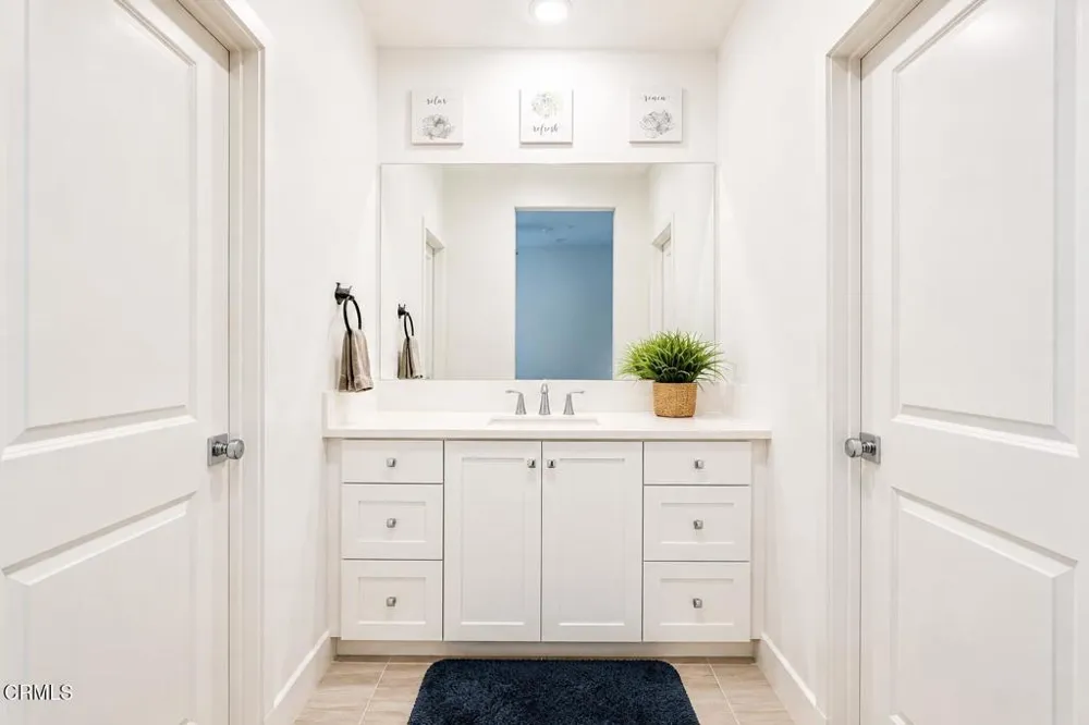 2521 Little Rock Lane Simi Valley, CA 93065
