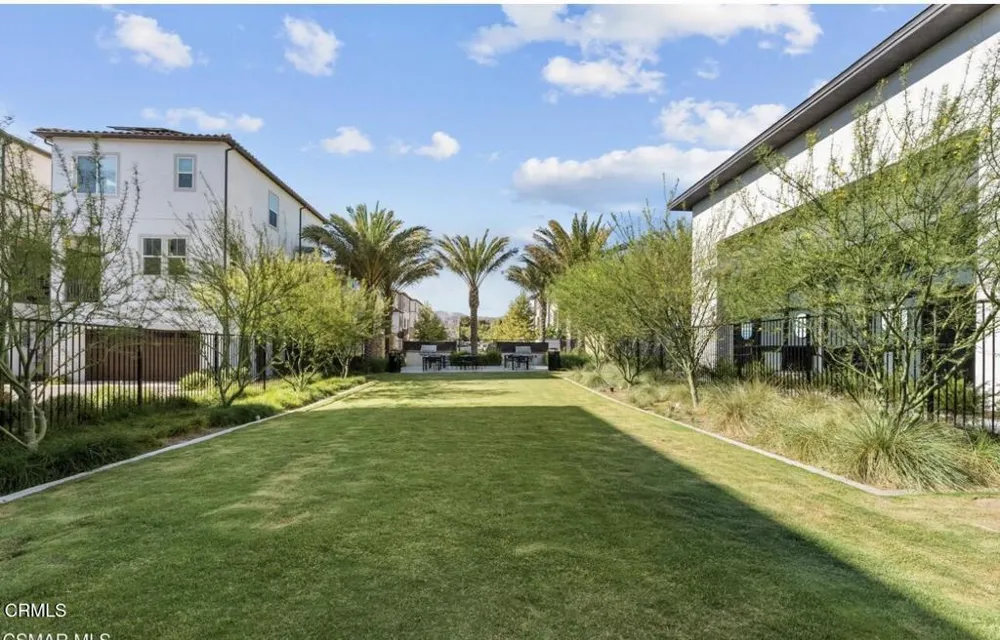 2521 Little Rock Lane Simi Valley, CA 93065