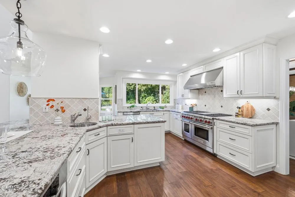 1732 Crooked Trail Place Westlake Village, CA 91362