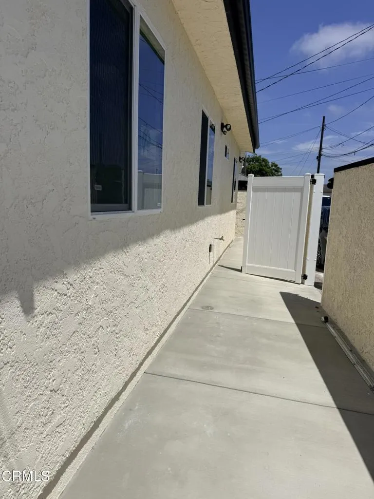 324 J STREET Oxnard, CA 93030