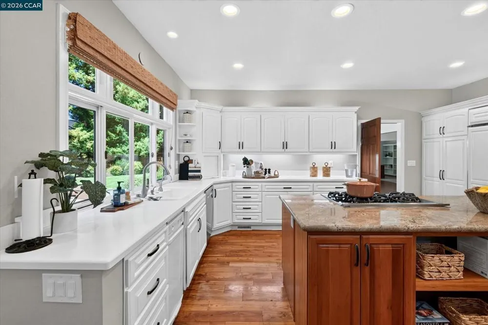 114 Pepperwood Ct Danville, CA 94506