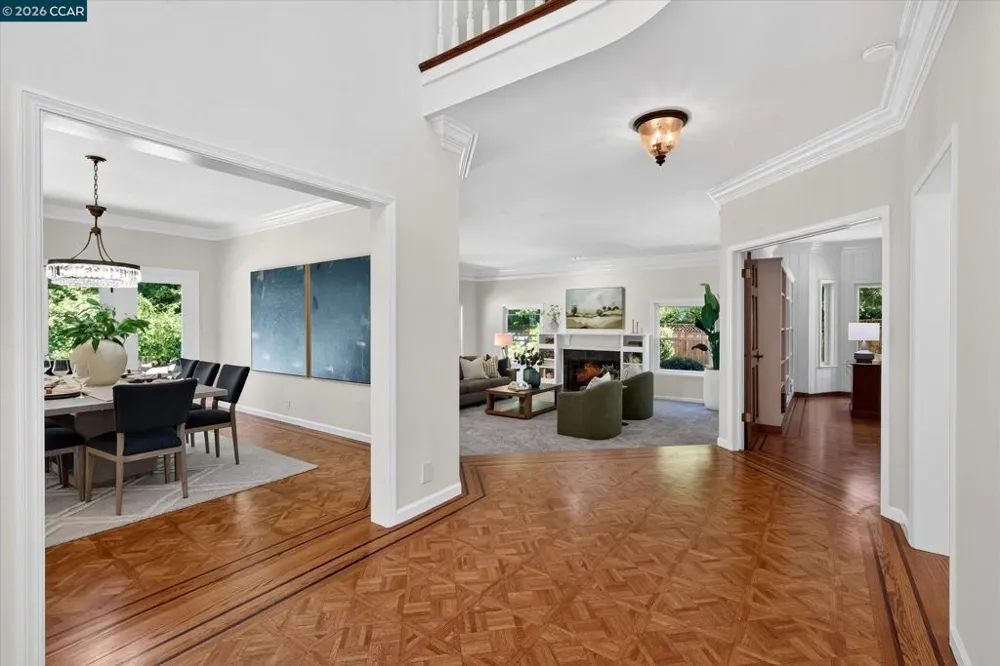 114 Pepperwood Ct Danville, CA 94506