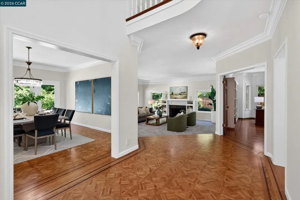 114 Pepperwood Ct Danville, CA 94506