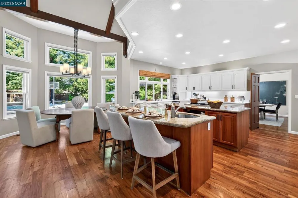 114 Pepperwood Ct Danville, CA 94506
