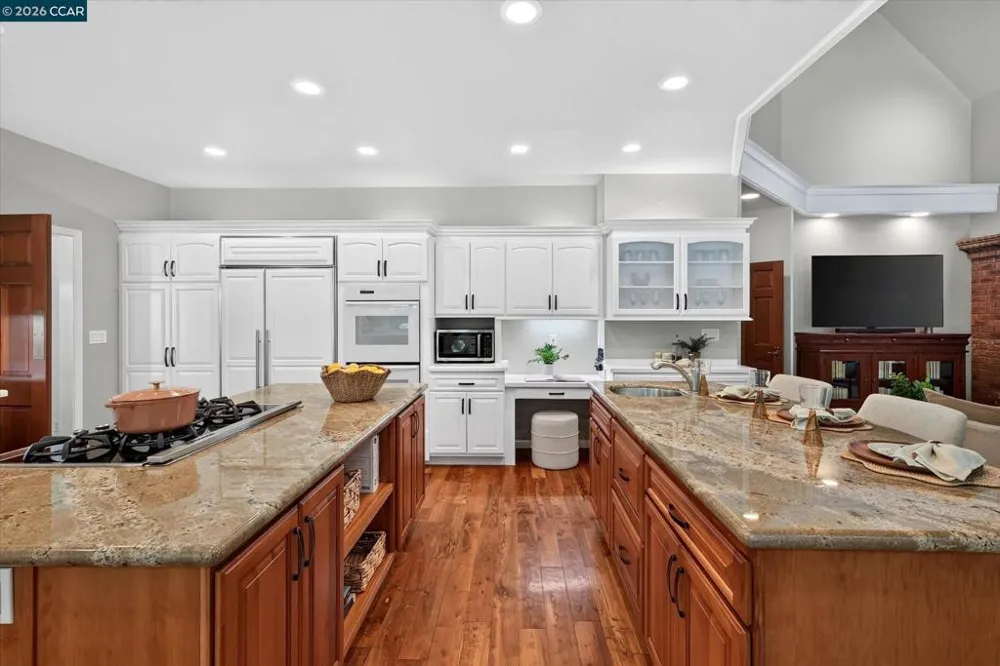 114 Pepperwood Ct Danville, CA 94506