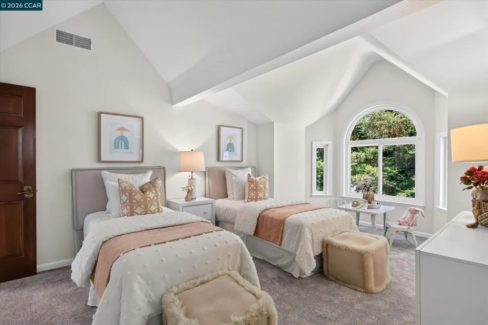 114 Pepperwood Ct Danville, CA 94506