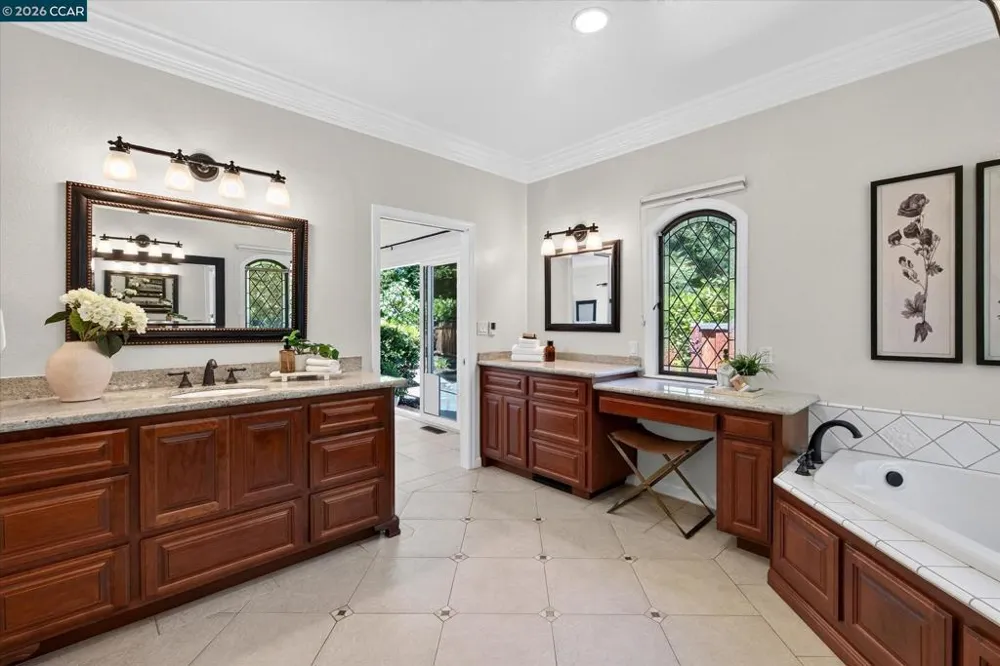 114 Pepperwood Ct Danville, CA 94506