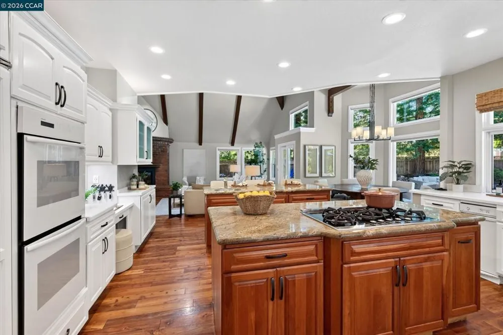 114 Pepperwood Ct Danville, CA 94506