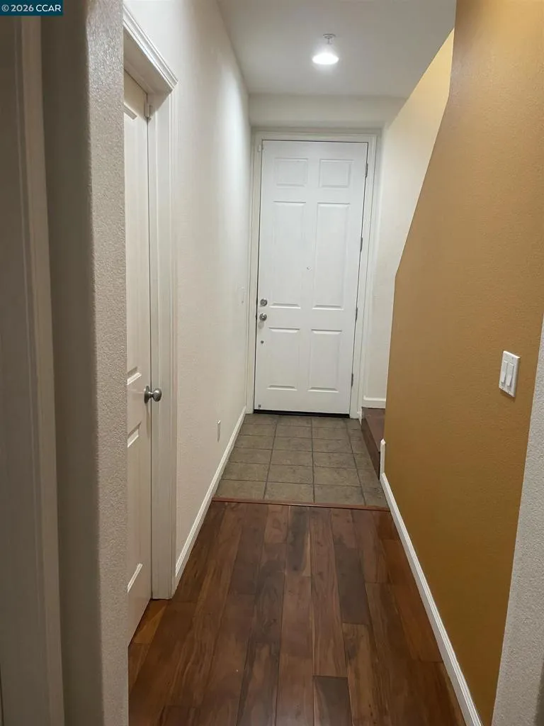 487 Metro Walk Way Richmond, CA 94801