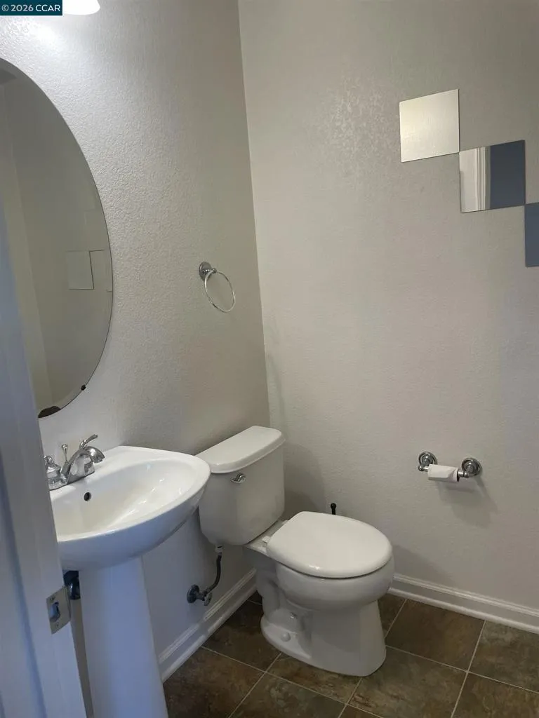 487 Metro Walk Way Richmond, CA 94801
