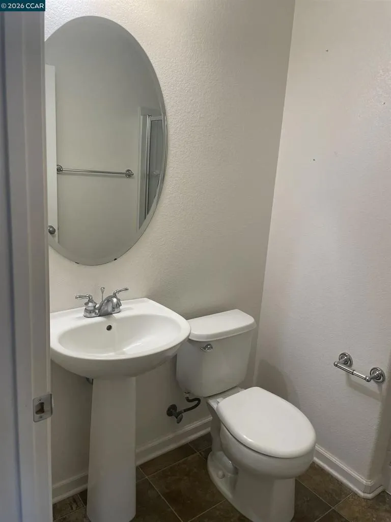 487 Metro Walk Way Richmond, CA 94801