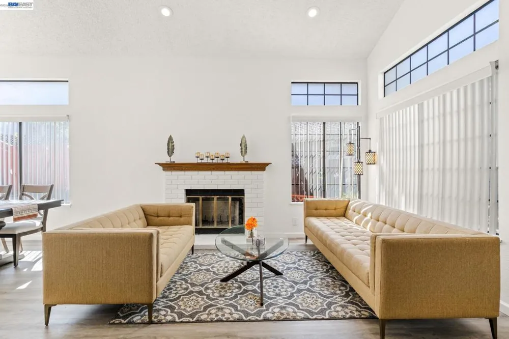 3724 Greenhills Ave Castro Valley, CA 94546