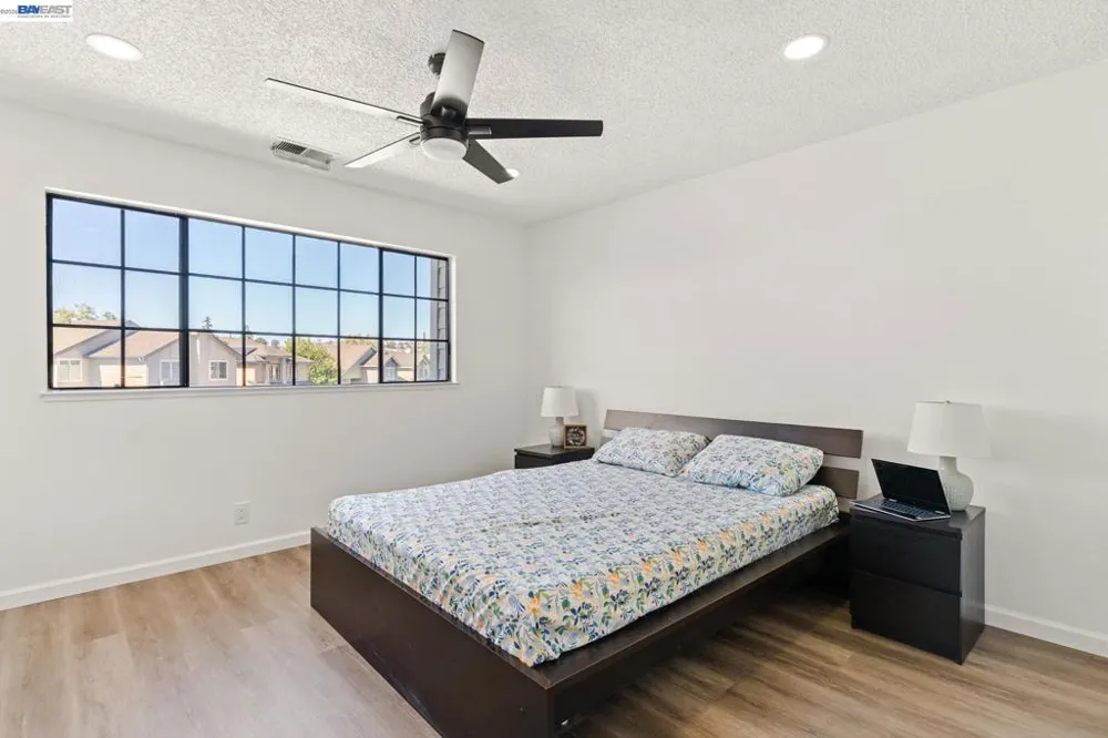 3724 Greenhills Ave Castro Valley, CA 94546