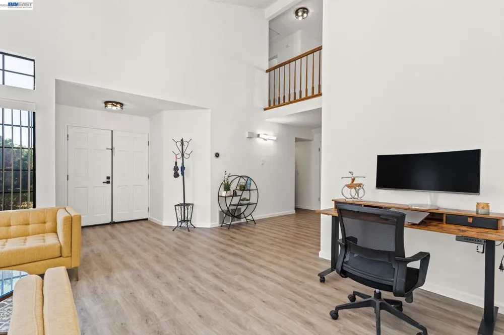 3724 Greenhills Ave Castro Valley, CA 94546