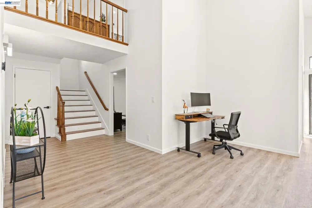 3724 Greenhills Ave Castro Valley, CA 94546