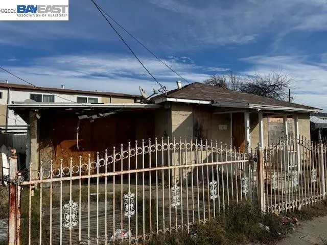 1413 Post Ave San Pablo, CA 94806