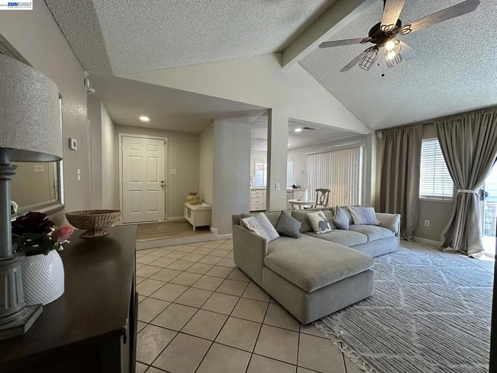 3225 Islewood Court Antioch, CA 94531