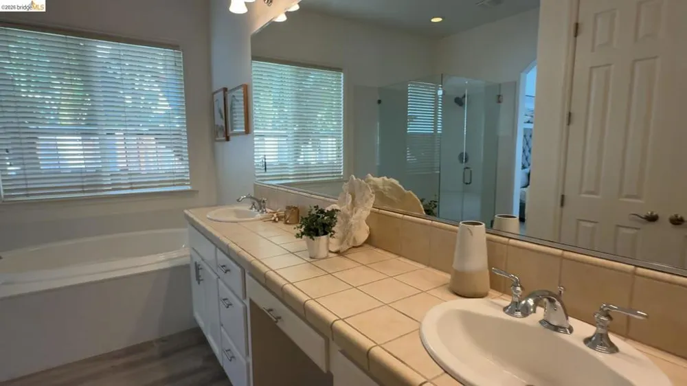 5556 Arcadia Cir Discovery Bay, CA 94505