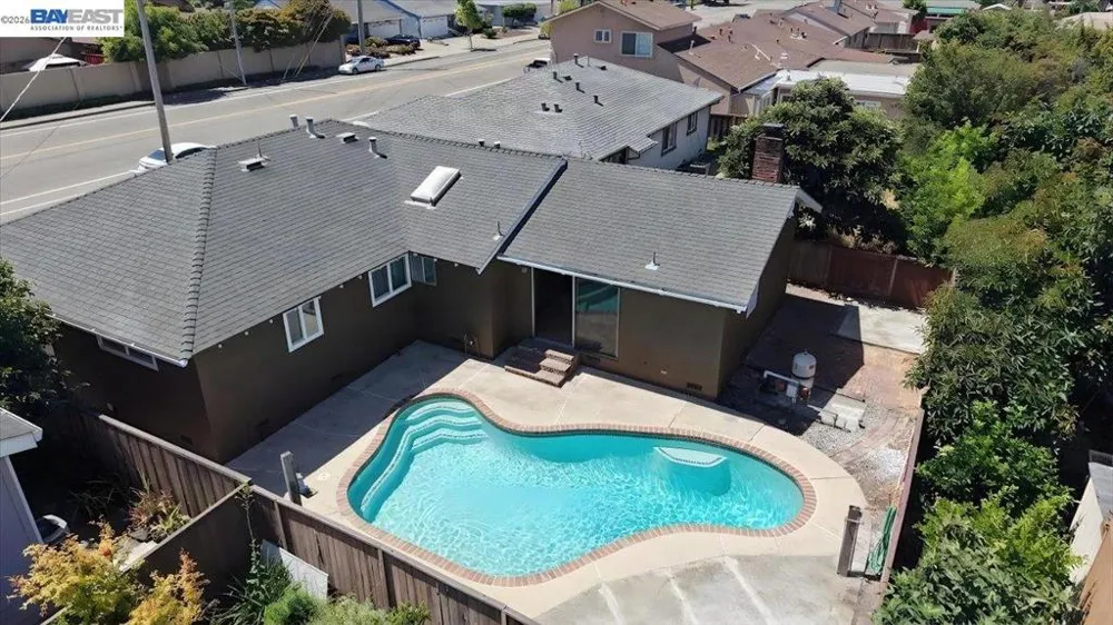 701 Floresta Blvd San Leandro, CA 94578