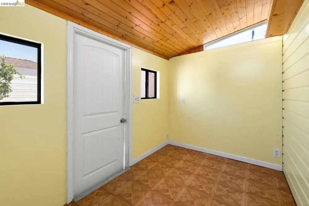 340 Garcia Ave San Leandro, CA 94577