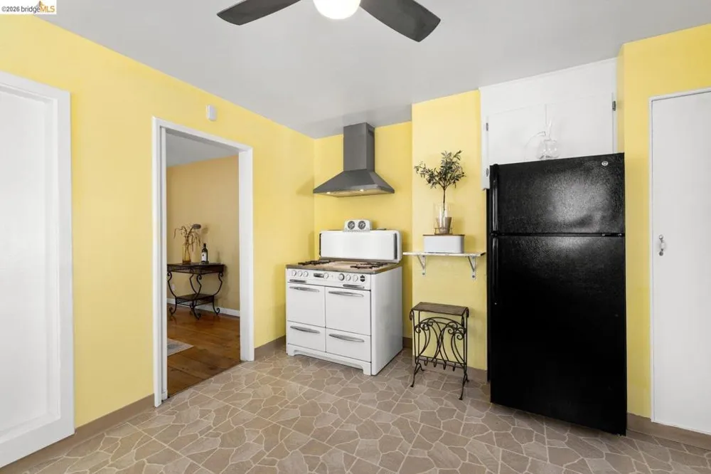 340 Garcia Ave San Leandro, CA 94577