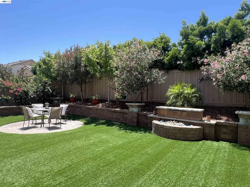1429 S Wilshire Ave Mountain House, CA 95391