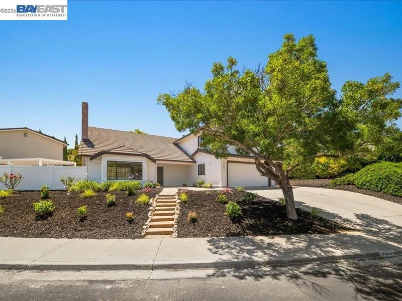 7966 Iglesia Dr Dublin, CA 94568