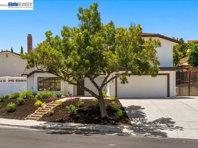 7966 Iglesia Dr Dublin, CA 94568