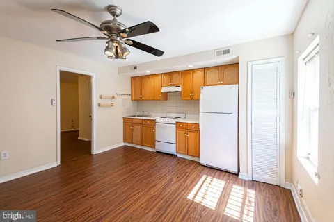 1635 E PASSYUNK AVENUE #REAR UNIT