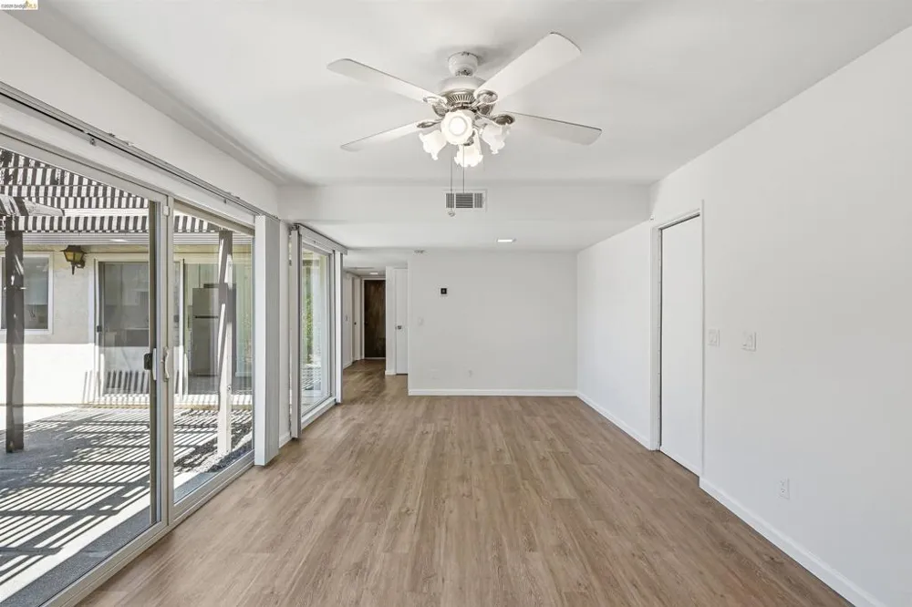 315 Creekview Ct Vacaville, CA 95688