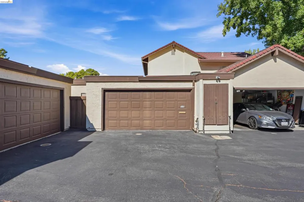 315 Creekview Ct Vacaville, CA 95688