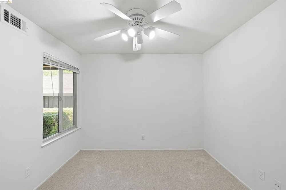 315 Creekview Ct Vacaville, CA 95688
