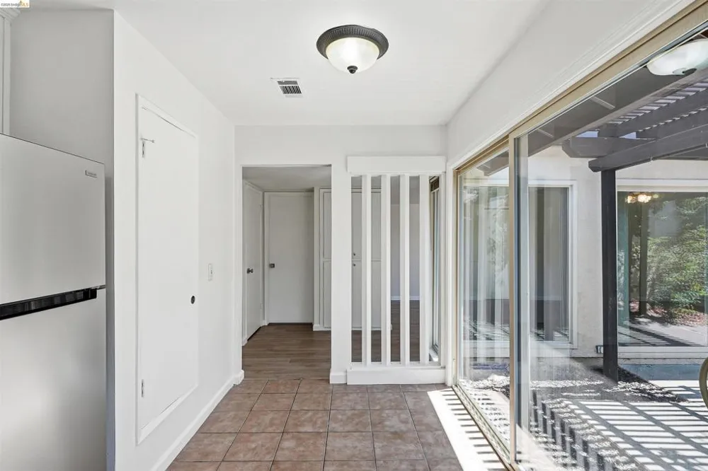 315 Creekview Ct Vacaville, CA 95688