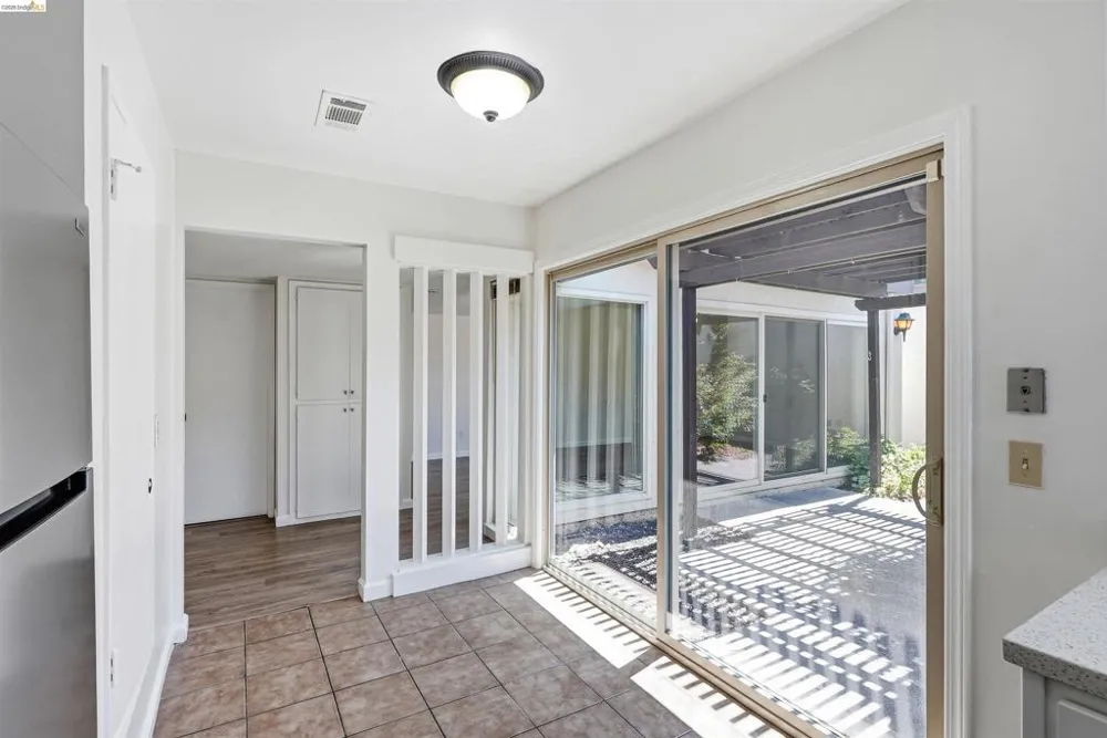 315 Creekview Ct Vacaville, CA 95688