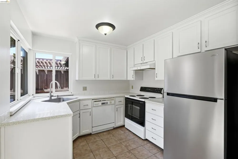315 Creekview Ct Vacaville, CA 95688