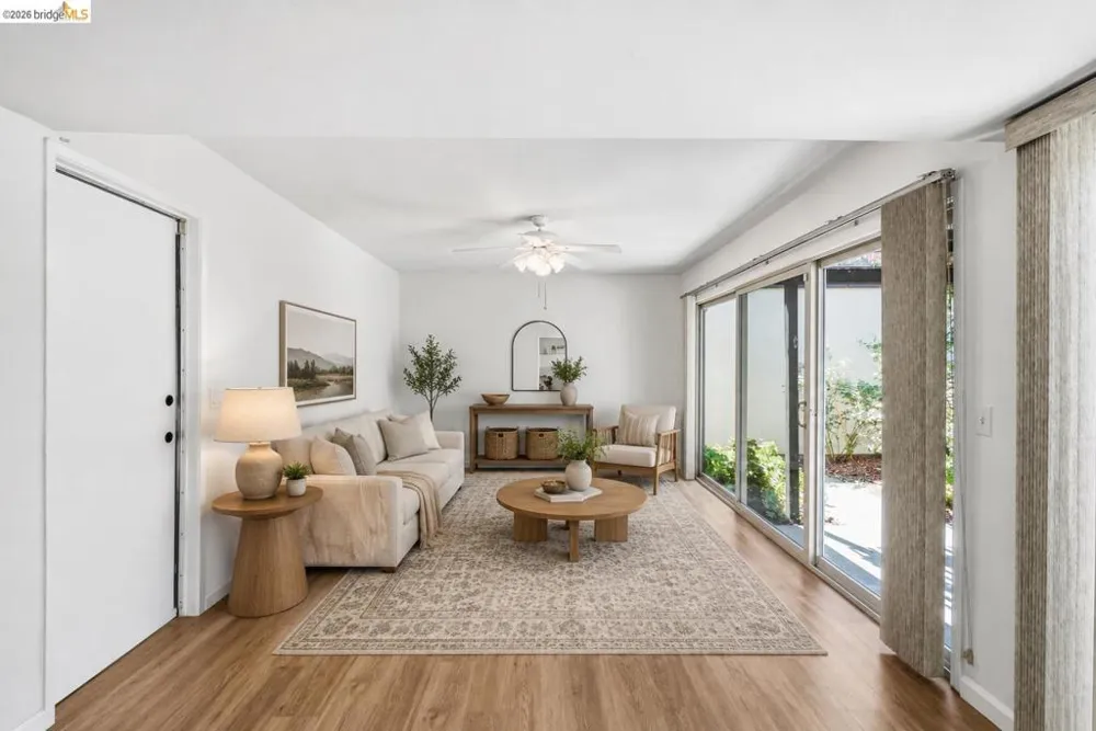 315 Creekview Ct Vacaville, CA 95688