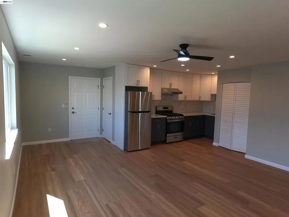 722 Foothill Blvd Oakland, CA 94606