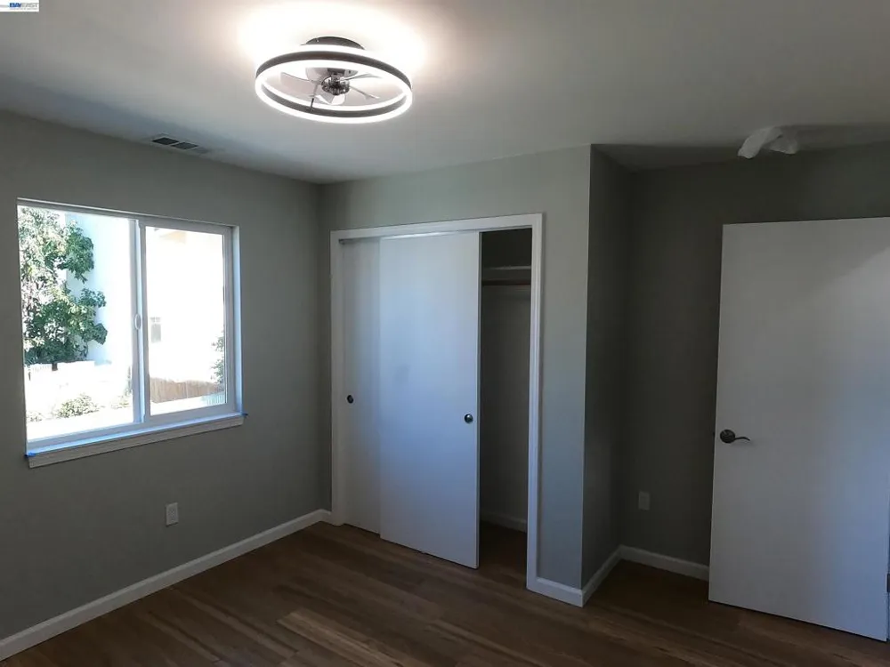 722 Foothill Blvd Oakland, CA 94606