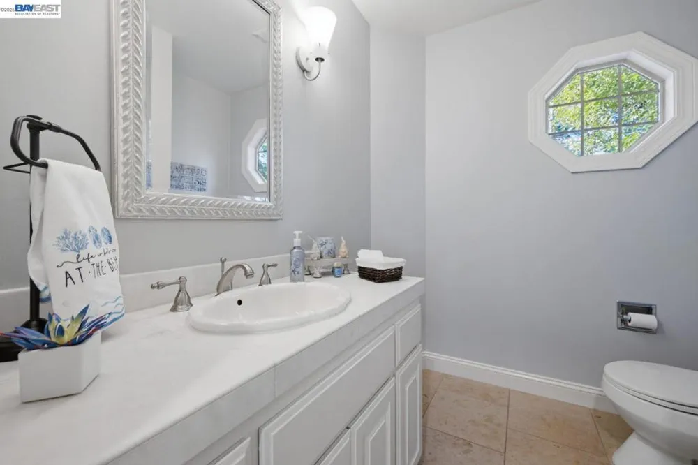 934 Wilmington Way Redwood City, CA 94062