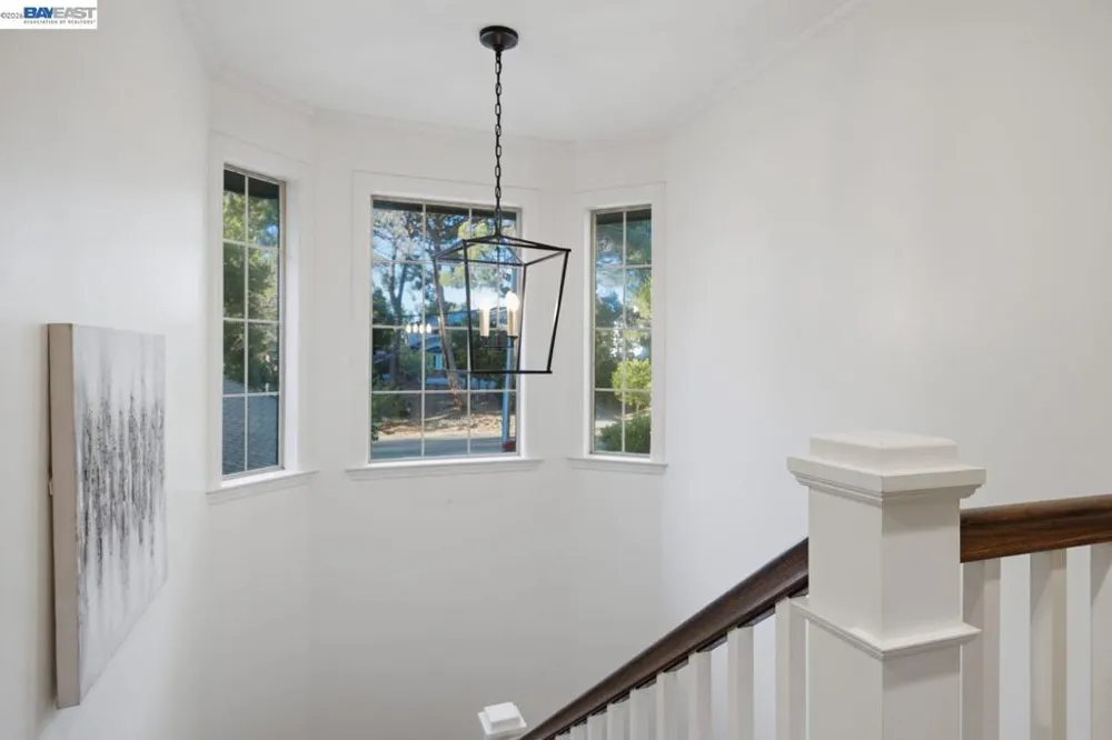 934 Wilmington Way Redwood City, CA 94062