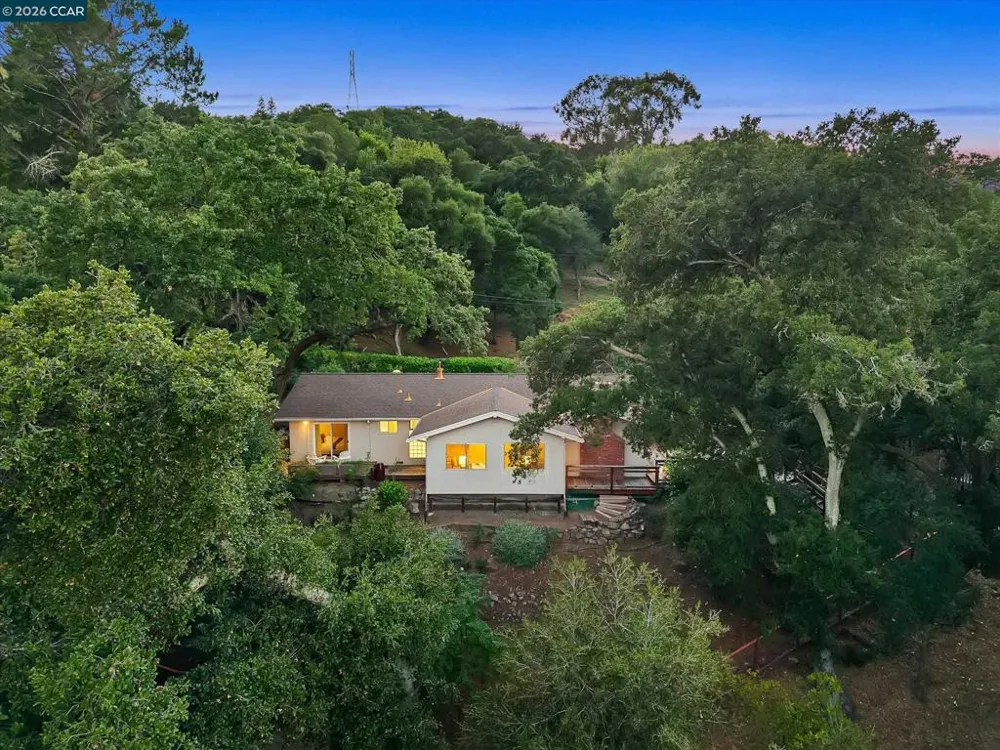 43 Monte Vista Rd Orinda, CA 94563