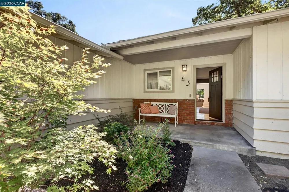 43 Monte Vista Rd Orinda, CA 94563