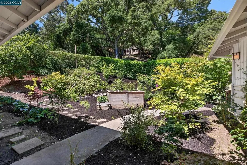 43 Monte Vista Rd Orinda, CA 94563