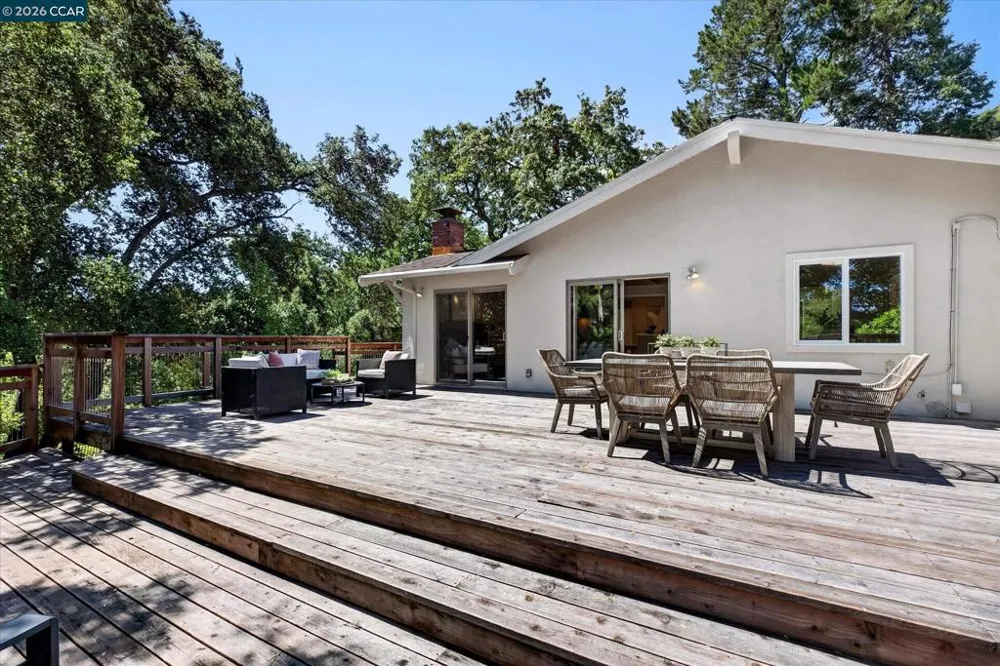 43 Monte Vista Rd Orinda, CA 94563