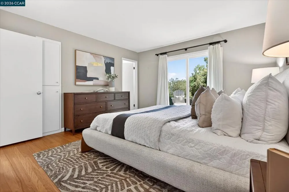 43 Monte Vista Rd Orinda, CA 94563