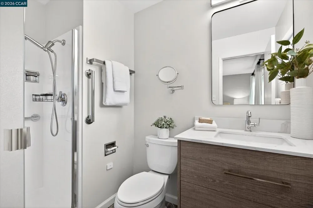 43 Monte Vista Rd Orinda, CA 94563
