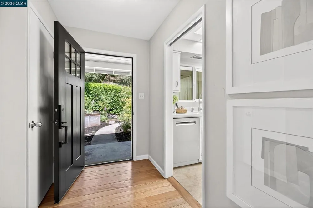 43 Monte Vista Rd Orinda, CA 94563